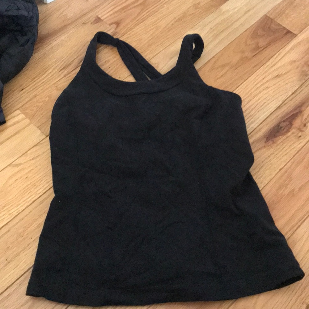 Lulu Lemon top